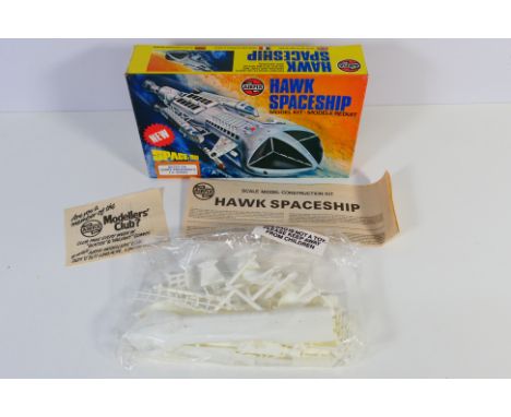 Airfix - A boxed 1977 Airfix #05173-2 1:72 scale Hawk Spaceship plastic model kit from the Gerry Anderson TV Series' Space:19