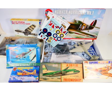 Airfix - Italeri - Others - A group of unboxed and boxed partially constructed, incomplete model kits and parts. Lot includes