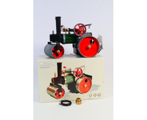 Mamod - A boxed Mamod SR1a Steam Roller. The model has been fired and shows signs of age and use, it appears in Good overall 