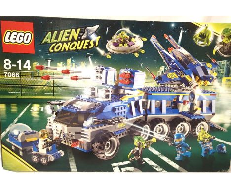 Lego 7066 Alien Conquest. P&amp;P Group 1 (£14+VAT for the first lot and £1+VAT for subsequent lots) 