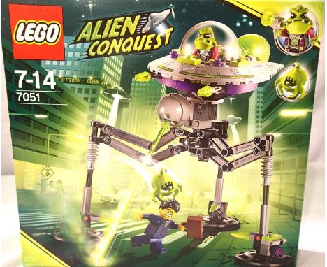 Lego 7051 Alien Conquest. P&amp;P Group 1 (£14+VAT for the first lot and £1+VAT for subsequent lots) 