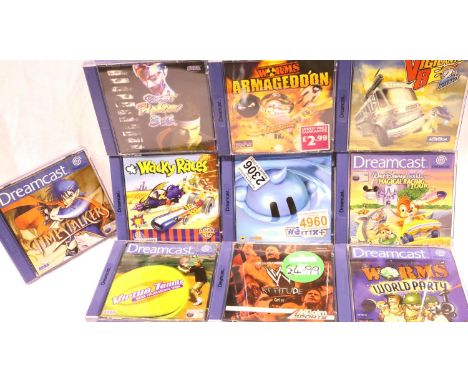 Ten assorted Dreamcast games, all disc present. P&amp;P Group 2 (£18+VAT for the first lot and £3+VAT for subsequent lots) 