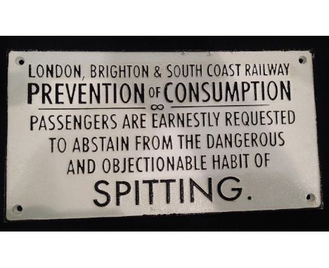 A modern novelty London, Brighton and South Coast railway No Spitting cast iron sign, 30 x 16 cm. P&amp;P Group 2 (£18+VAT fo
