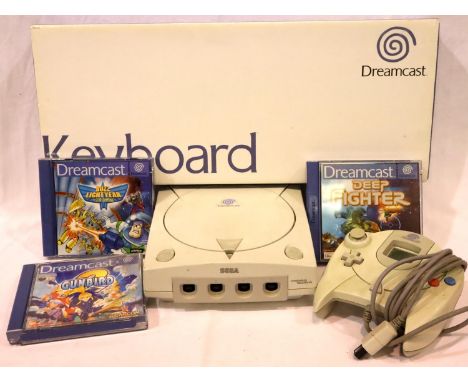 Sega Dreamcast with controller and keyboard, boxed (no games included). P&amp;P Group 3 (£25+VAT for the first lot and £5+VAT