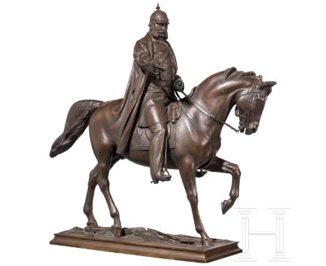 Große Reiterbronze Kaiser Wilhelms I., August Herzig, Dresden, datiert 1879 Bronze, patiniert. Darstellung des Kaisers in Uni