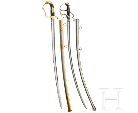Zwei Säbel, Bayern, 19. Jhdt. Ein schön erhaltener Säbel M 1836 für Jägeroffiziere mit beidseitig geätzter Rückenklinge (etwa