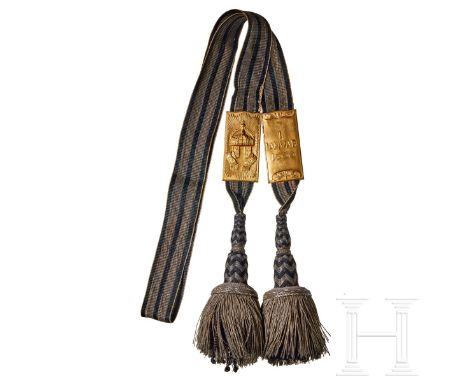 An Imperial German flag/standard banderole for Anhalt 93 Regt. Silver and black bullion banderole with black and silver tasse