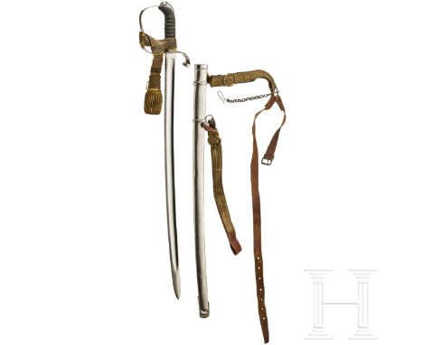 Säbel M 1861 für Offiziere der Infanterie Eigentumsstück. Vernickelte, kräftige, leicht gekrümmte Rückenklinge (geschärft, Sc