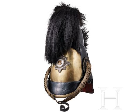 Helm M 1809 für Offiziere des Regiments Garde du Corps oder der Gardekürassiere, Trageweise um 1830 Hohe schwarze Lederglocke