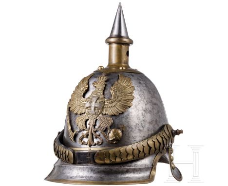 Helm M 1843 für Mannschaften der Linien-Kürassiere Stahlglocke mit Messingeinfassungen (ein seitlicher Niet fehlt) und -besch