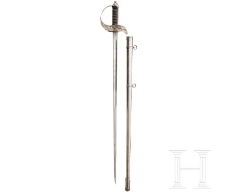 Säbel M 1897 für Offiziere der Infanterie, 1910 - 1936 Kräftige, beidseitig gekehlte Rückenklinge (etwas fleckig) mit zweisch