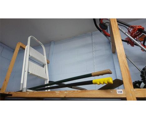 Various gardening tools