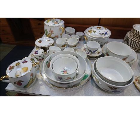 Large quantity Royal Worcester Evesham