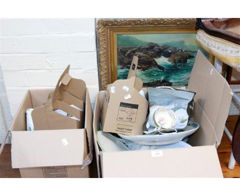 A good quantity of Royal Worcester Evesham tableware, and a small quantity of other ceramics