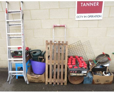GARDEN ROLLER, ALUMINIUM EXTENDING LADDER, VARIOUS TOOLS ETC