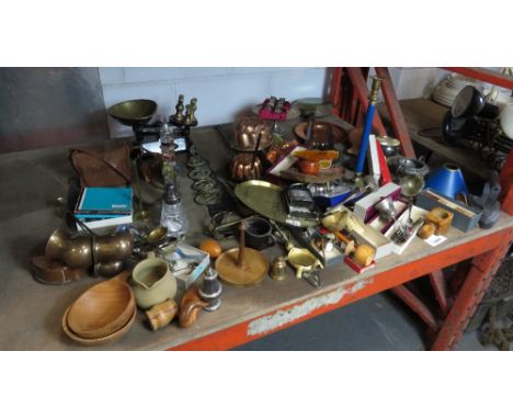VIEWING/COLLECTION FOR THIS LOT IS AT ACCESS HOUSE, 157 THE BUTTS, FROME, BA11 4AQ VARIOUS ITEMS INCLUDING COPPER JELLY MOULD
