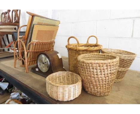VIEWING/COLLECTION FOR THIS LOT IS AT ACCESS HOUSE, 157 THE BUTTS, FROME, BA11 4AQ OAK CASED MANTEL CLOCK, WICKER BASKETS, BA