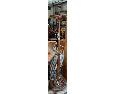 WOODEN STANDARD LAMP