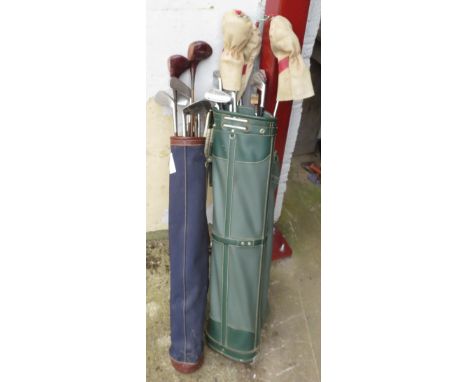 VIEWING/COLLECTION FOR THIS LOT IS AT ACCESS HOUSE, 157 THE BUTTS, FROME, BA11 4AQ 2 GOLF BAGS INCLUDING VINTAGE GOLF CLUBS