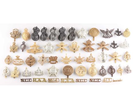 ASSORTED CAP BADGES AND SHOULDER TITLES OF VARIOUS CORPS including cap badges for MGC and Guards MG Regiment; RND badges and 