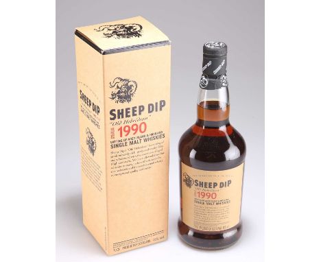 A BOTTLE OF ‘SHEEP DIP’ “OLD HEBRIDEAN” VINTAGE 1990 BLENDED MALT this 1990 vintage of Sheep Dip blended malt contains whisky