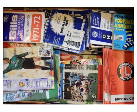 Sporting Memorabilia - Large selection of assorted football programs, circa 1970's/80's to include; Charlton Athletic, Chelse
