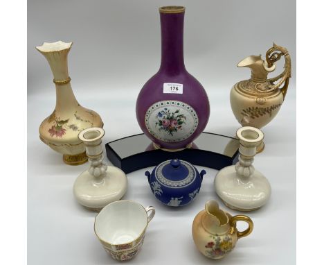 A Selection of collectable porcelain to include Royal Worcester and Royal Crown Derby. [As Found] 