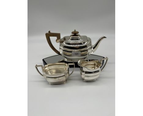 A Vintage CWF's E.P. Three piece tea service. Tea pot, sugar and cream. 