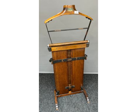 A Vintage 'The Watts' Dumb Valet, Trouser Press. 