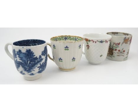 A group of 18th/19th century English tea cups, to include Deby, Worcester, New Hall, Coalport, Liverpool, Caughley etc