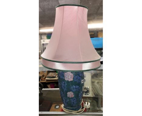 CHINESE FLORAL  BALUSTER TABLE LAMP