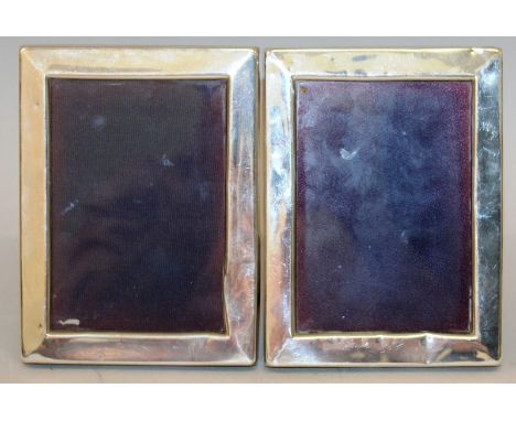 A PAIR OF PLAIN UPRIGHT EASEL PHOTOGRAPH FRAMES. 6.25ins high x 4.5ins wide. London 1880.