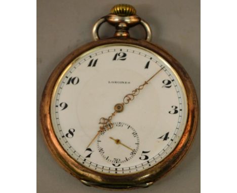 A GENTLEMAN’S LONGINES ENGINE TURNED SILVER POCKET WATCH. 
