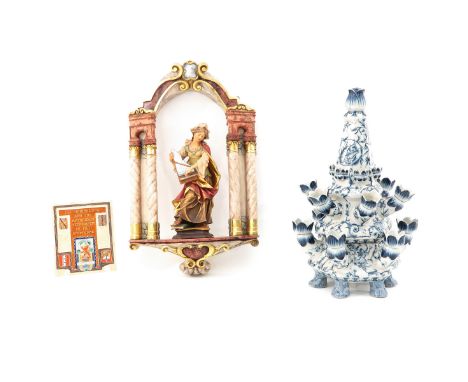Consisting of 3 pieces, including tulip vase and tile from Westraven.