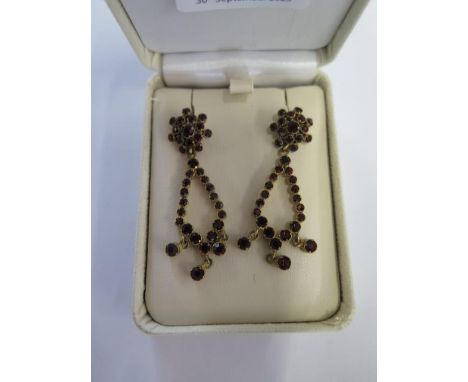 A pair of vintage garnet drop earrings - 5cm drop 