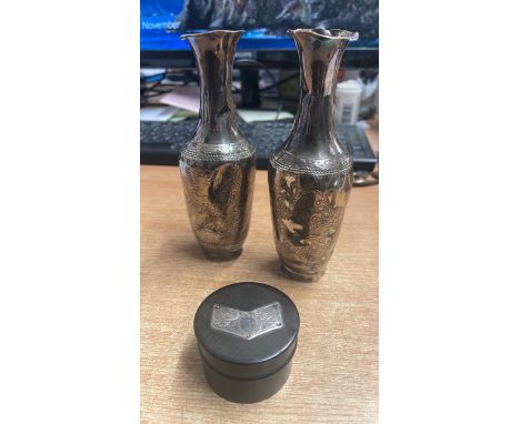  Sale Item:    2 ORIENTAL VASES &amp; SMALL EBONY CONTAINER HALLMARKED 275GRMS(AF)  Vat Status:   No Vat   Buyers Premium:  T