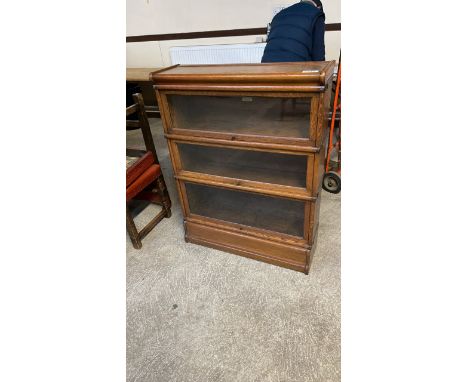  Sale Item:    OAK STACKING BOOKCASE-THE GLOBE WERNICKE &amp; CO (AF)  Vat Status:   No Vat   Buyers Premium:  This lot is su