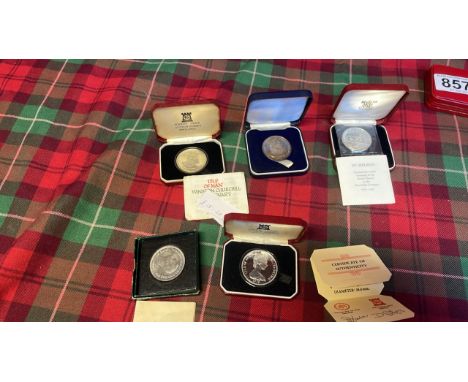  Sale Item:    5 SILVER COINS ISLE OF MAN COOK ISLANDS &amp; ST HELENA  Vat Status:   No Vat   Buyers Premium:  This lot is s