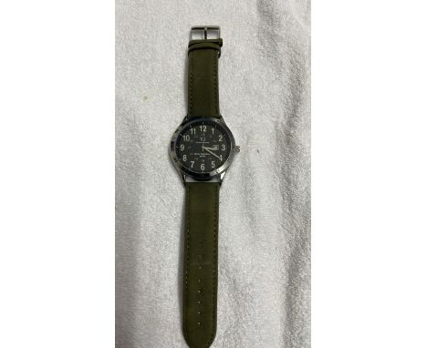  Sale Item:    GENTS WATCH-TAVISTOCK &amp; JONES - NO AUTHENTICATION OR PAPERWORK  Vat Status:   No Vat   Buyers Premium:  Th