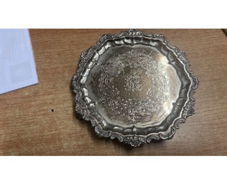  Sale Item:    SMALL SILVER SALVER 215GRMS   Vat Status:   No Vat   Buyers Premium:  This lot is subject to a Buyers Premium 