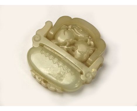 JADE CARVING.
A mid 19th century mutton fat jade carving of a basket of flowers & fruit, moveable handle.
5.5 x 5cm.