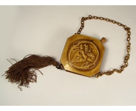 ART DECO CASE.
An Art Deco, pressed celluloid vanity case, with mirror.
Width 8cm.