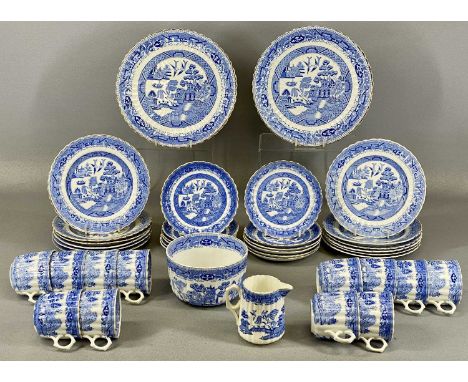 BLUE & WHITE WILLOW PATTERN TEA SERVICE for twelve persons, late 19th century, with transfer decoration and gilt edge, 40 pie