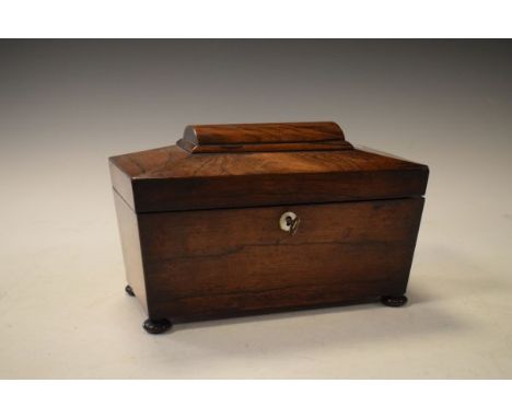 Victorian rosewood sarcophagus shaped tea caddy   Condition: 