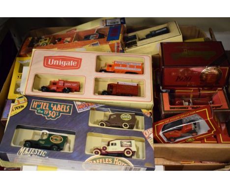 Various die-cast - Various vintage style vehicles, all boxed   Condition: 