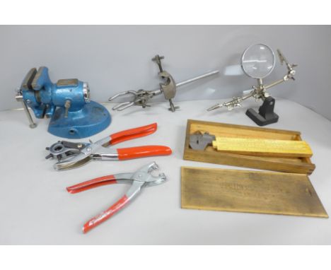 A Verniers measuring tool, hobby magnifying glass and clamp tool, hobby vice and others