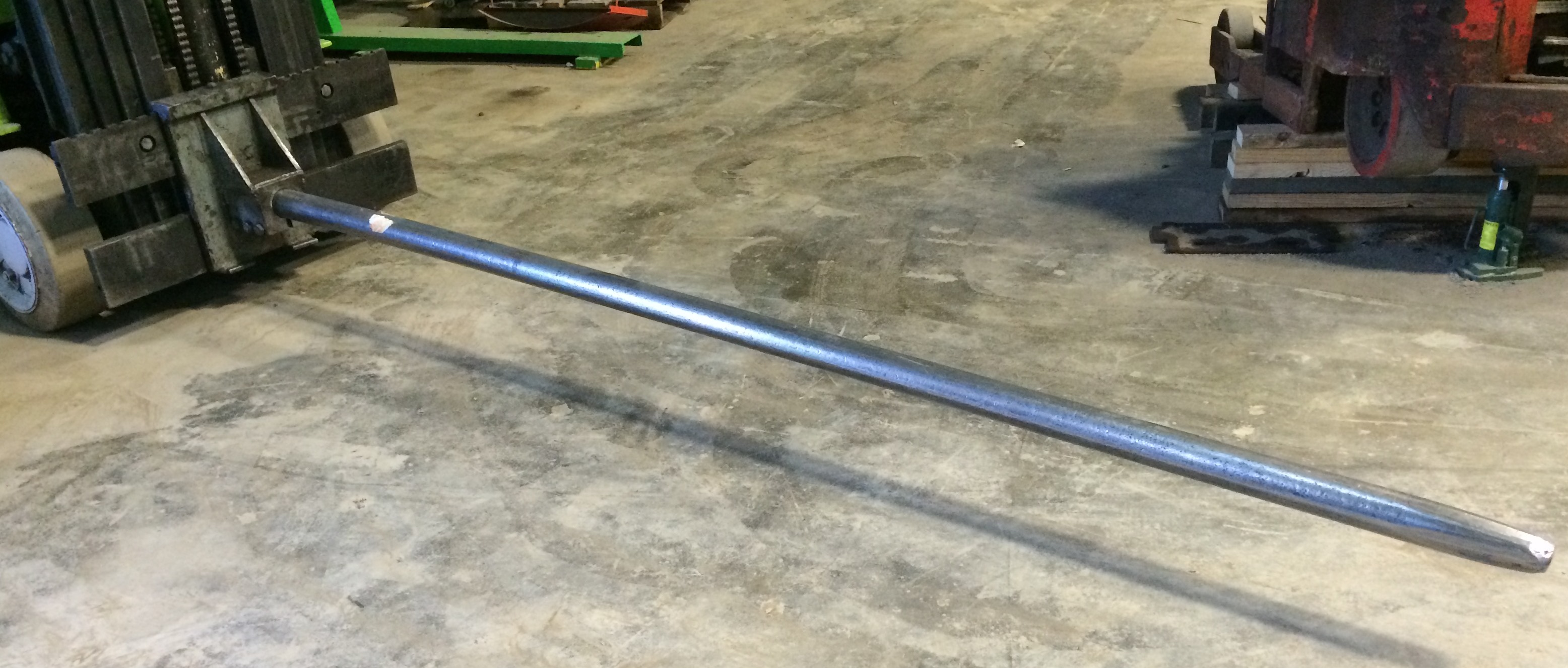 CARPET POLE ATTACHMENT FOR FORKLIFT
