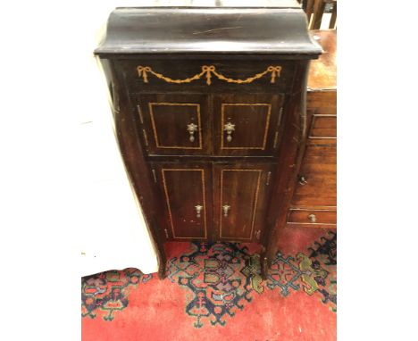 A GOLDEN MELODY STAINED WOOD TABLE FORM WIND UP RECORD PLAYER.   W 46 x D 49 x H 104cms.