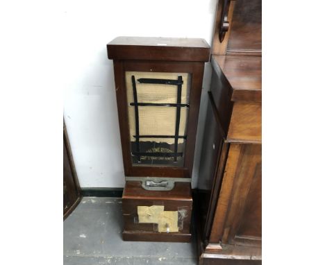 A NATIONAL TIME RECORDER CLOCKING IN CLOCK