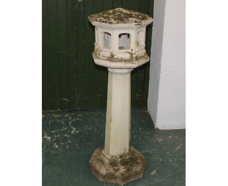 Concrete Chinese lantern style garden sculpture, 125 cm tall 
